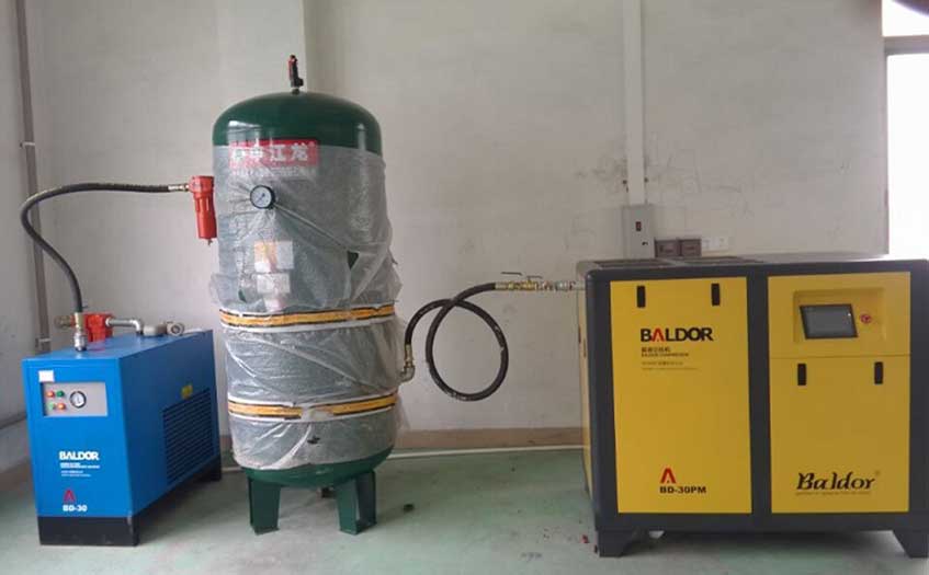 儲氣罐對螺桿空壓機(jī)到底有多么重要！
